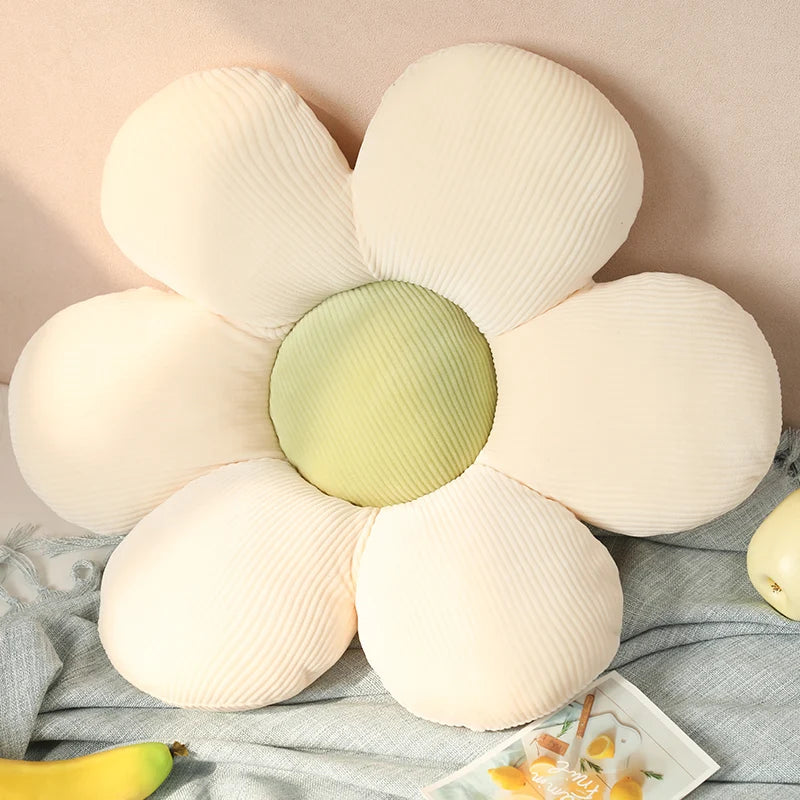 Daisy Flower Cushion - Dewdrop Blossom