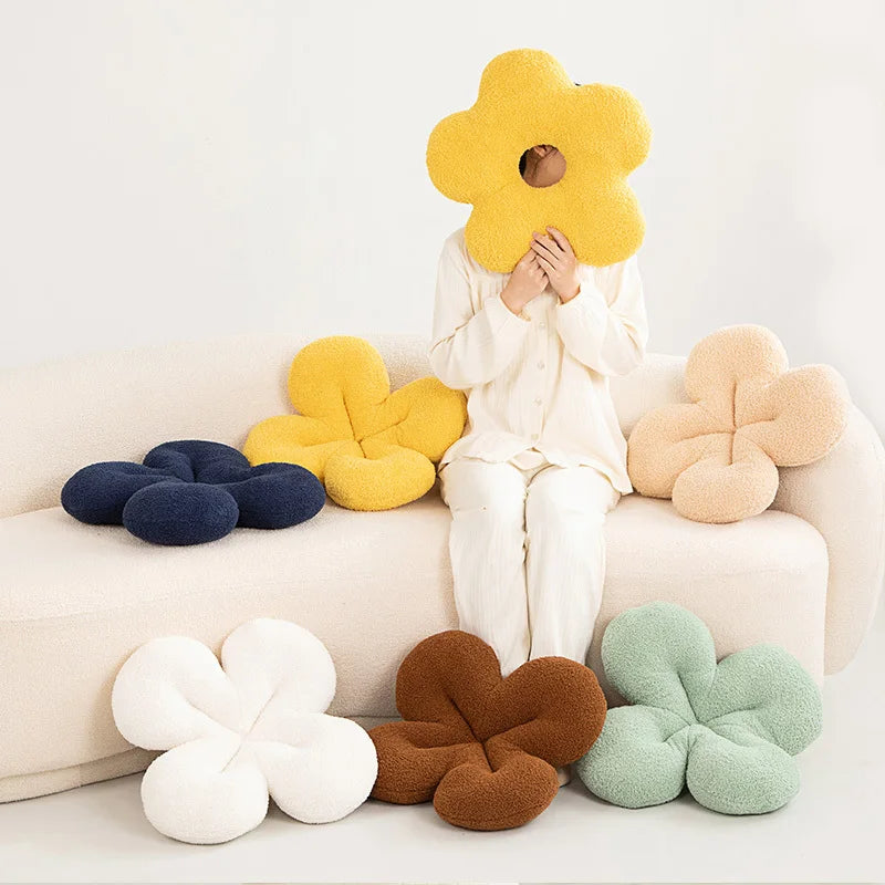 Clover Cushion - Dewdrop Blossom