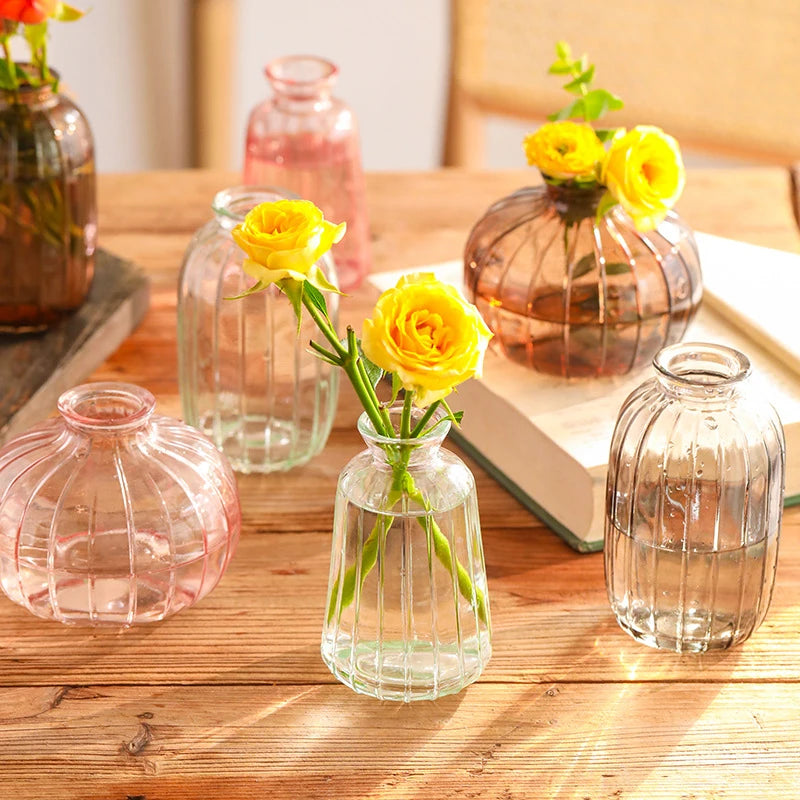 Mini Glass Plant Vase in Clear - Dewdrop Blossom